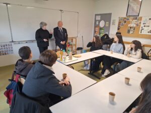 Travail autour de la journée nationale d'hommage aux victimes d'attentats